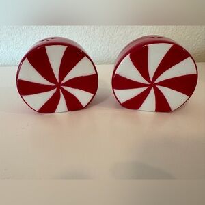 Christmas CANDY CANE Salt and Pepper Shakers NIB
